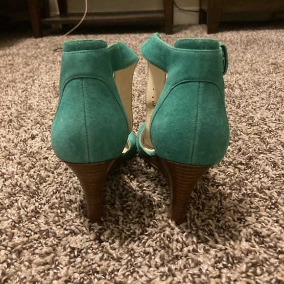 Nine West Green Leather Wedge Sandals Sz 6.5 New - Picture 5 of 5